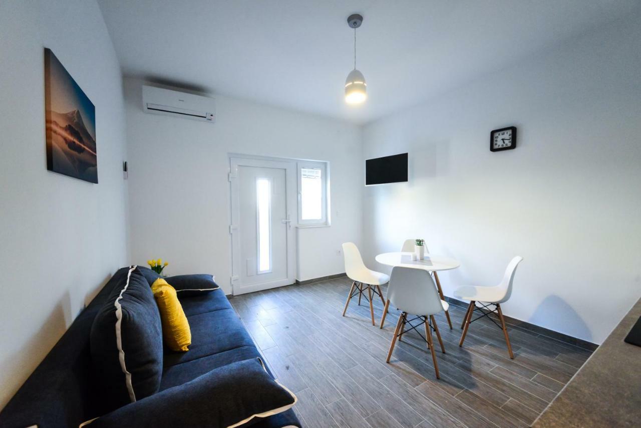 Apartmani Ab Zara Esterno foto