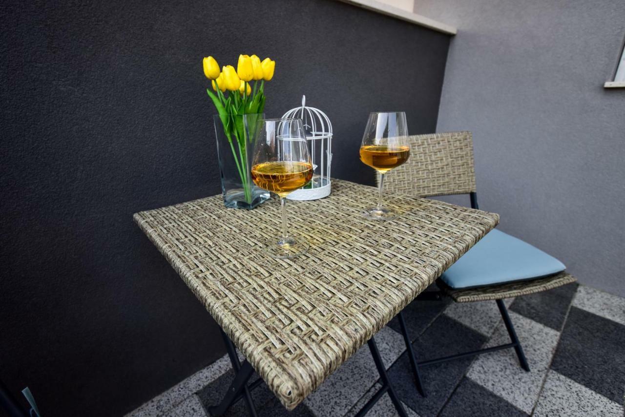 Apartmani Ab Zara Esterno foto